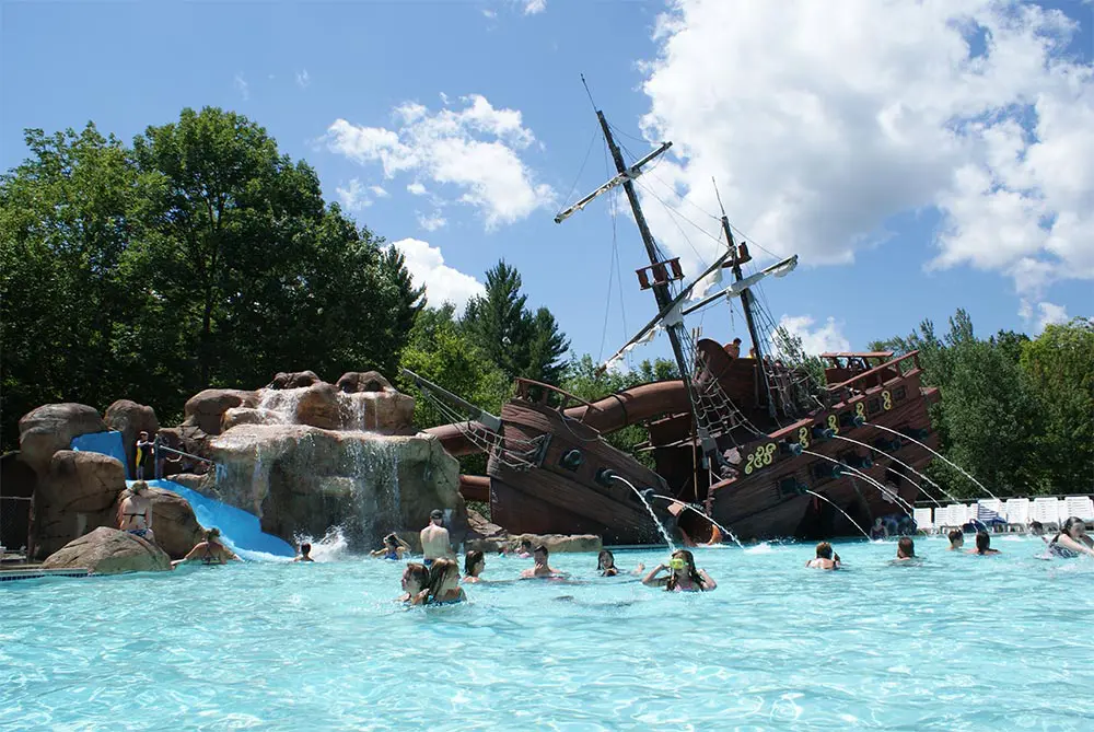 Pool with pirate ship water feature